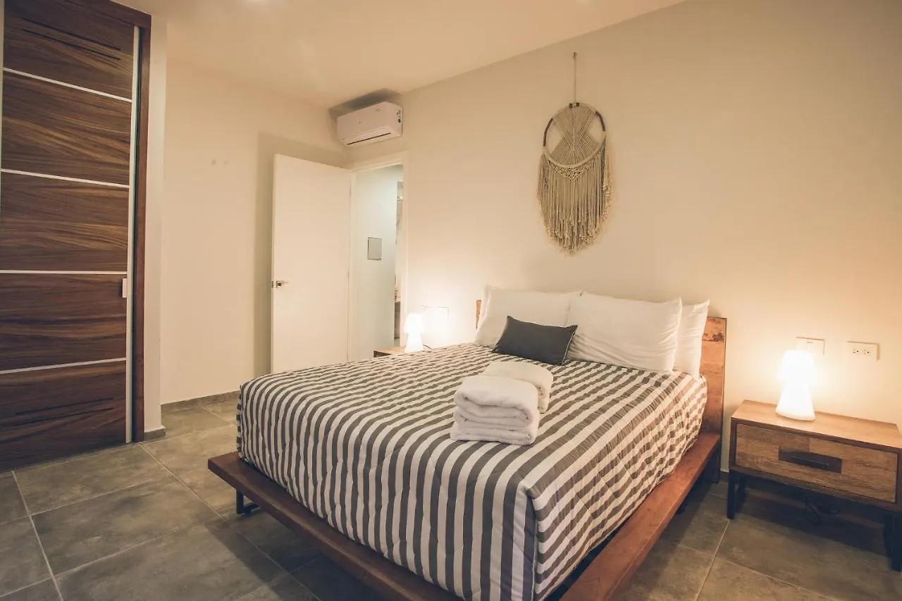 Panacea Condo טולום